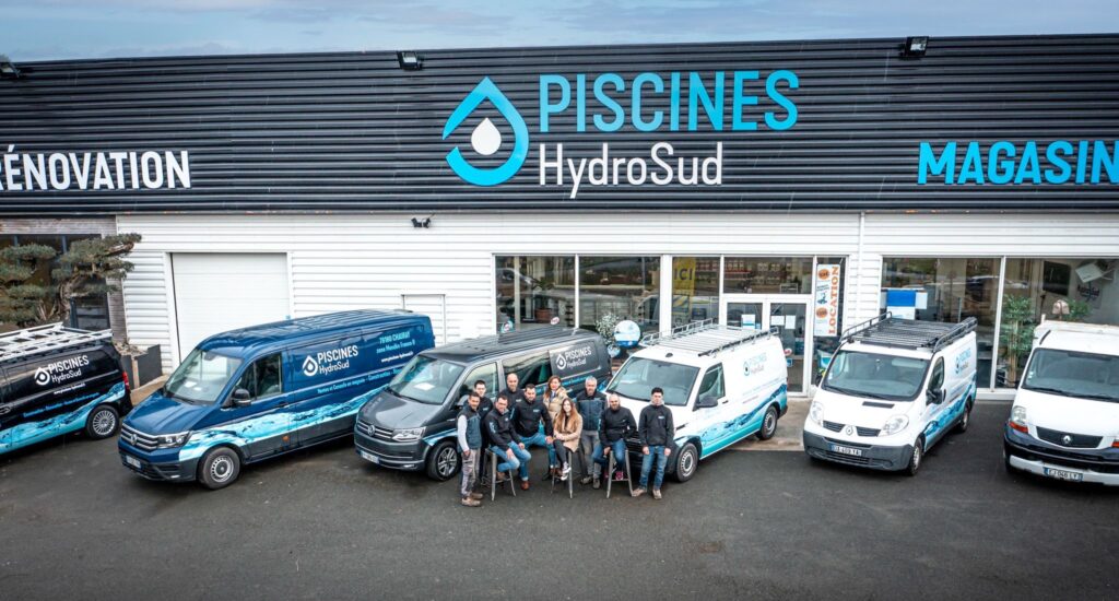 Piscine HydroSud Niort : constructeur de piscines sur mesure